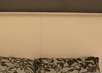 Photo Maisons Du Monde Lit Coffre Avec Sommier A Lattes 160 X 200 Cm En Bois Imitation Cuir Blanc Pillow