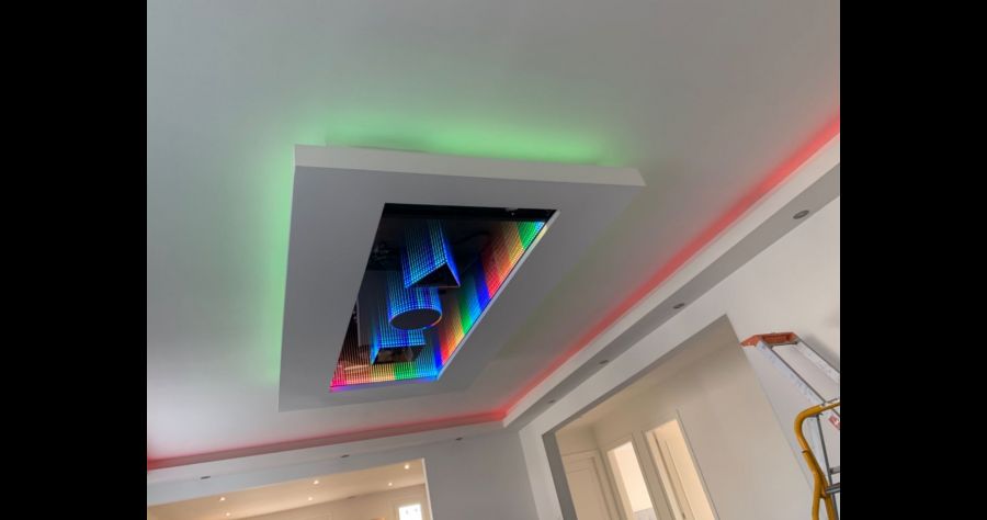 Faux  plafond  leds eclairage indirect et miroir  infini 